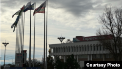 Vedere din Piața Suvorov din orașul Tiraspol, unde în anumite sectoare, începând cu 3 ianuarie ,vor avea loc deconectări în evantai a energiei electrice.