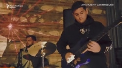 Рома Рок Скул - Со акорди против предрасуди