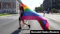 A Budapest Pride egyik résztvevője 2023. július 15-én