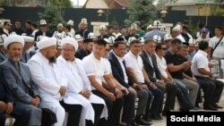 Участники церемонии открытия здания муфтията. 27 августа 2023 года. 