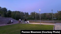 Проблемы с освещением в городе Семее: часть фонарей не горит на острове Бейбитшилик. Абайская область, 13 мая 2024 года