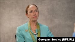 Келли Дегнан