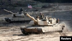 Tenkovi američke vojske M1A1 Abrams tokom NATO-o vježbe u Adaziju, Latvija, 26. marta 2021. (Ilustracija)