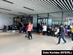 ქუთაისი-ბარსელონის უკან დაბრუნებული რეისის მგზავრები ელოდებიან შემდგომ მითითებას