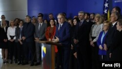 Nermin Nikšić, predsjednik SDP-a BiH, tokom konferencije za novinare u Sarajevu, 25. mart 2024.