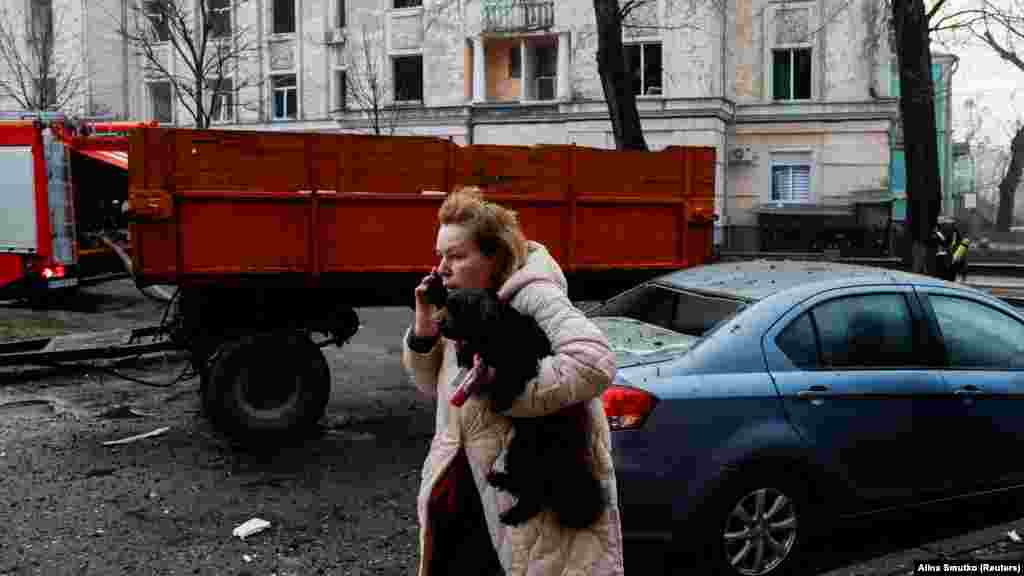 Popko je dodao da je ruska vojska koristila strateške bombardere i također lansirala projektile sa svog teritorija.