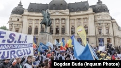 Profesorii sunt nemulțumiți mai ales de nivelul veniturilor din sistemul de educație și amenință cu o grevă generală.