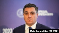 საგარეო საქმეთა მინისტრი ილია დარჩიაშვილი „გაუგებარს“ უწოდებს კამპანიას საზღვარგარეთ საარჩევნოდ დამატებითი უბნების გახსნაზე.