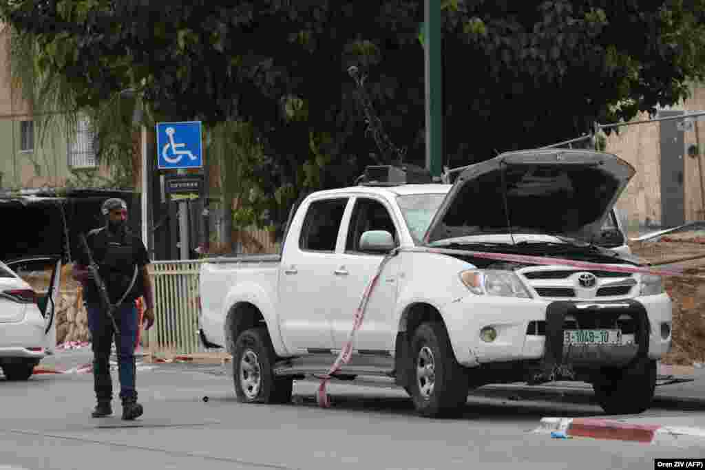 Një pjesëtar i forcave të sigurisë së Izraelit në Sderto, qytet në jug të Izraelit ku u raportua për përleshje mes forcave izraelite dhe militantëve palestinezë.&nbsp;
