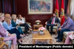 Milatović na sastanku sa predstavnicama NVO i Bajrovićem