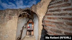 ეკლესიის ნანგრევები