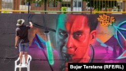 Rad na grafitu traje i do tri dana.