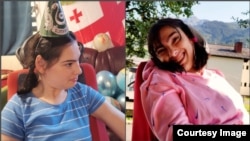 ნინიკო ლობჟანიძე, 27 წლის. მშობლებმა ავსტრიაში 7 წლის წინ წაიყვანეს