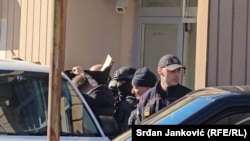 Policija sprovodi turskog državljanina Binali Camgoza na saslušanje, Podgorica, 31.januar 2024.