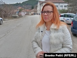 Jasna Tomić jedna je od meštanki Krivelja koja učestvuje u barikadama, 13. februar 2024