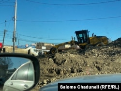 წერეთლის გამზირის რეაბილიტაცია 2023 წლის აპრილში დაიწყო და 2024 წლის იანვარში უნდა დასრულდეს