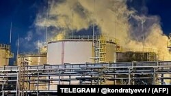 ფოტო არქივიდან. კრასნოდარის მხარის დაბა ილსკის ნავთობგადამამუშავებელ ქარხანაზე დრონებით შეტევა იყო 2023 წლის მაისშიც.