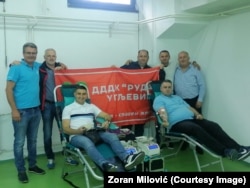 Dobrovoljni davaoci iz Društva "Rudar" iz Ugljevika u jednoj od brojnih akcija darivanja krvi, juni 2024.