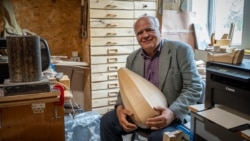 Singurul atelier din R. Moldova în care se mai fac cobze