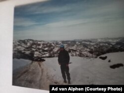 Ad van Alphen u okolini Srebrenice, 1995.