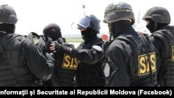 Președinta Maia Sandu a cerut modernizarea legislației privind serviciile speciale în contextul agresiunii rusești din Ucraina și a îngrijorărilor privind un plan al Moscovei pentru înlocuirea puterii pro-occidentale de la Chișinău prin proteste și tulburări