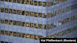 Egy frankfurti irodaház 2017-ben (képünk illusztráció) 