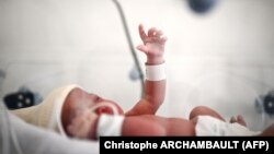 "Oduzimanje državljanstva bebama rođenim na američkom tlu je ilegalno, duboko okrutno i suprotno našim vrijednostima kao zemlje", ističe zamjenik direktora Američke unije za građanske slobode, Cody Wofsy (fotoilustracija)