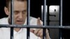 «Письмо отчаяния». Рунет о тексте Навального об упущенном шансе