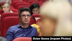 Luis Lazarus, jurnalist la Zeus TV