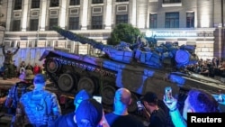 Povlačenje paramilitaraca Vagnera iz Rostova na Donu u Rusiji, 24. jun 2023. 