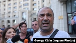 Silvestru Şoşoacă a fost plasat sub control judiciar, acuzat de uz de fals şi fals în declaraţii. 