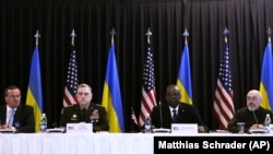 Reuniunea Grupului de contact pentru apărarea Ucrainei, la baza militară americană Ramstein, din Germania, 21 aprilie 2023. 