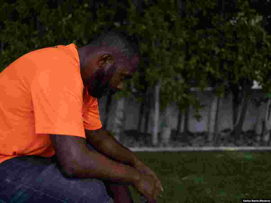 Maricopa&nbsp;megyében, amelynek megyeszékhelye és legnagyobb városa Phoenix, idén huszonhárman haltak meg a hőség miatt, és további kétszáznegyvenkilenc halálesetet még vizsgálnak, hogy összefüggtek-e a szokatlan időjárással &nbsp;