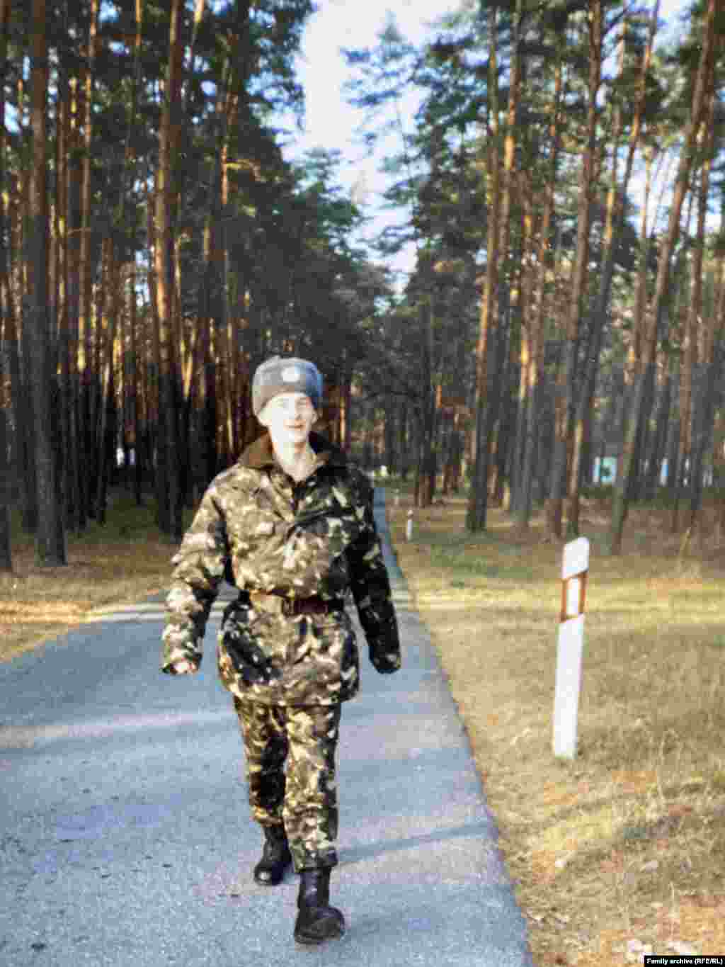 Ivan je 2005. potpisao ugovor s Ukrajinskom sigurnosnom službom (SBU). Navodno se 2012.&nbsp;vratio normalnom životu, a&nbsp;do ponovnog aktiviranja u službu nakon početka ruske invazije 2022., radio je u industriji namještaja.