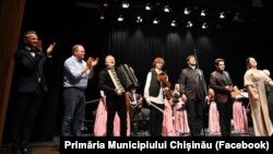 Artiști, alături de Ion Ceban, la un concert în Viena, organizat de Primăria municipiului Chișinău în 2023.