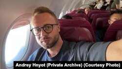 Jedno od poslednjih putovanja Andreja Gnjota, pre pritvaranja u Srbiji po poternici Belorusije (privatna arhiva, nepoznat datum).