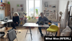 Atelierul Leei Rasovszky (dreapta).