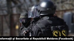 SIS a publicat o listă cu peste 500 de persoane și companii asociate cu șase politicieni și oameni de afaceri din R.Moldova și parteneri ai acestora supuși sancțiunilor internaționale.