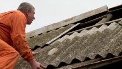 'Grad je napola mrtav': Volonteri pomažu obnoviti Herson