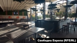 Градината на ресторант "Ривиера".