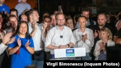 Dominic Fritz (USR) câștigă al doilea mandat în fruntea Timișoarei, în ciuda alianței PSD-PNL. Este în cărți pentru a prelua șefia USR, după demisia lui Cătălin Drulă.