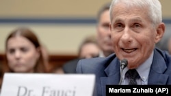 Bivši direktor Nacionalnog instituta za alergije i infektivne bolesti, doktor Entoni Fauči na saslušanju u Predstavničkom domu Kongresa SAD, 3. jun 2024.