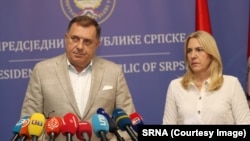 Milorad Dodik i Željka Cvijanović - oboje pod američkim sankcijama - na konferenciji za novinare, Banja Luka, 29. jun 2023.