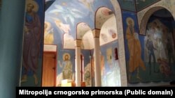 Unutrašnjost crkve Ružice u Rožajama, sajt Mitropolije crnogorsko-primorske Srpske pravoslavne crkve, septembar 2021. godine