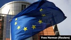 Flamuri i Bashkimit Evropian - Fotografi ilustruese.