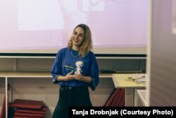 Mila Lović smatra da u elektronici ima jednako prilika za žene i muškarce.