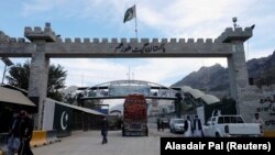 دروازهٔ گذرگاه تورخم 