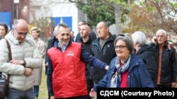 Андреј Петров за време на партиска активност на СДСМ (архивска фотографија)