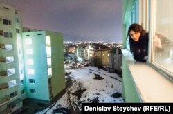 Кадър от изложбата „Заедно за кратко“, направен в „Студентски град“ през 2015 г.