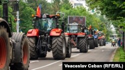 Responsabilă de organizarea celor mai multe protestelor agricole din ultimii ani, asociația „Forța Fermierilor” spune că va protesta din nou dacă agricultorii vor fi obligați să intre în camere agricole. 